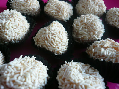 Brazilian Birthday Treats: white chocolate and  peanut truffles