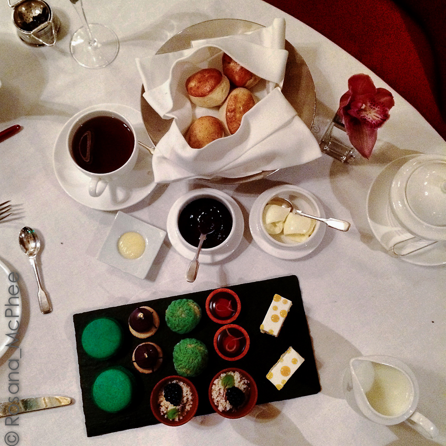 luxury champagne afternoon tea: Café Royal at Oscar Wilde Bar