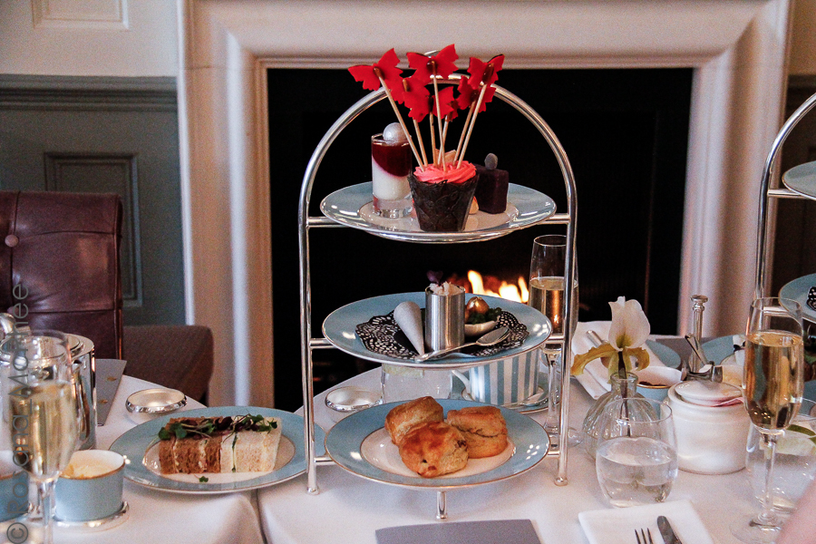 Fashionable Afternoon Tea at Kensington Hotel and Savage Beauty Exhibition