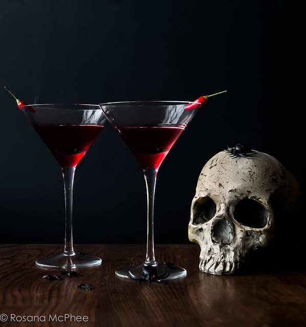 Sparkling thriller, a rum Halloween cocktail