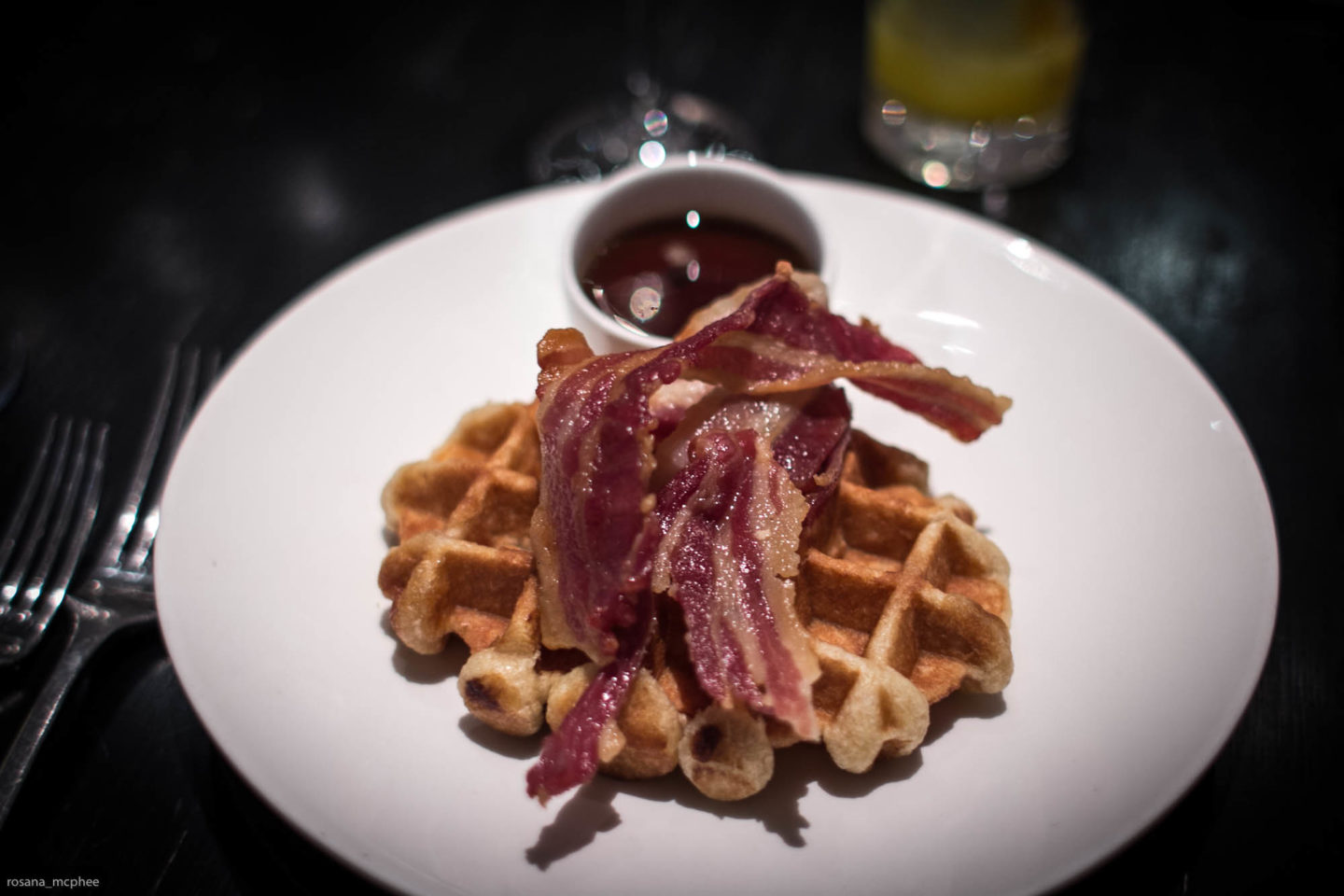 waffle, bacon and maple syrup 