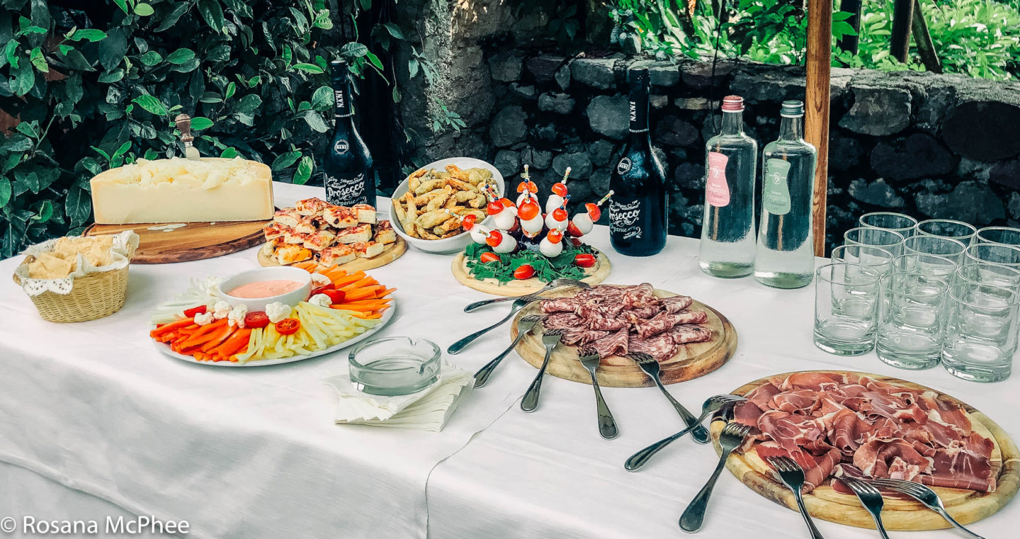 Prosecco and food parings - cold meats and cheese